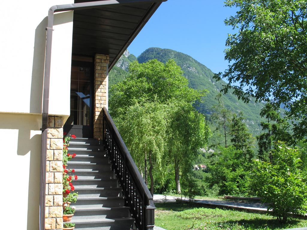 Apartment Mars Bovec Esterno foto